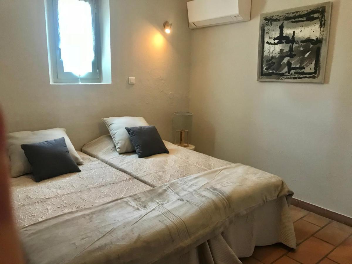 Chateau Saint-Pierre De Mejans Puyvert Zimmer foto