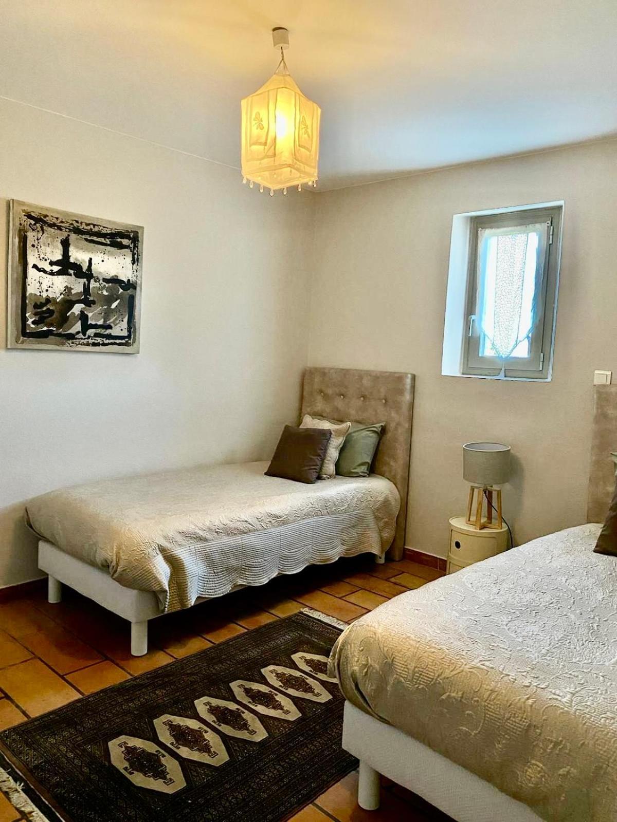 Chateau Saint-Pierre De Mejans Puyvert Zimmer foto